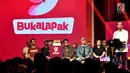 Presiden Joko Widodo memberi sambutan saat menghadiri acara hari ulang tahun (HUT) ke-9 BukaLapak di Jakarta Convention Center (JCC), Kamis (10/1). Jokowi memandang peluang bisnis e-commerce di Indonesia masih sangat besar. (Liputan6.com/HO/Biropers)