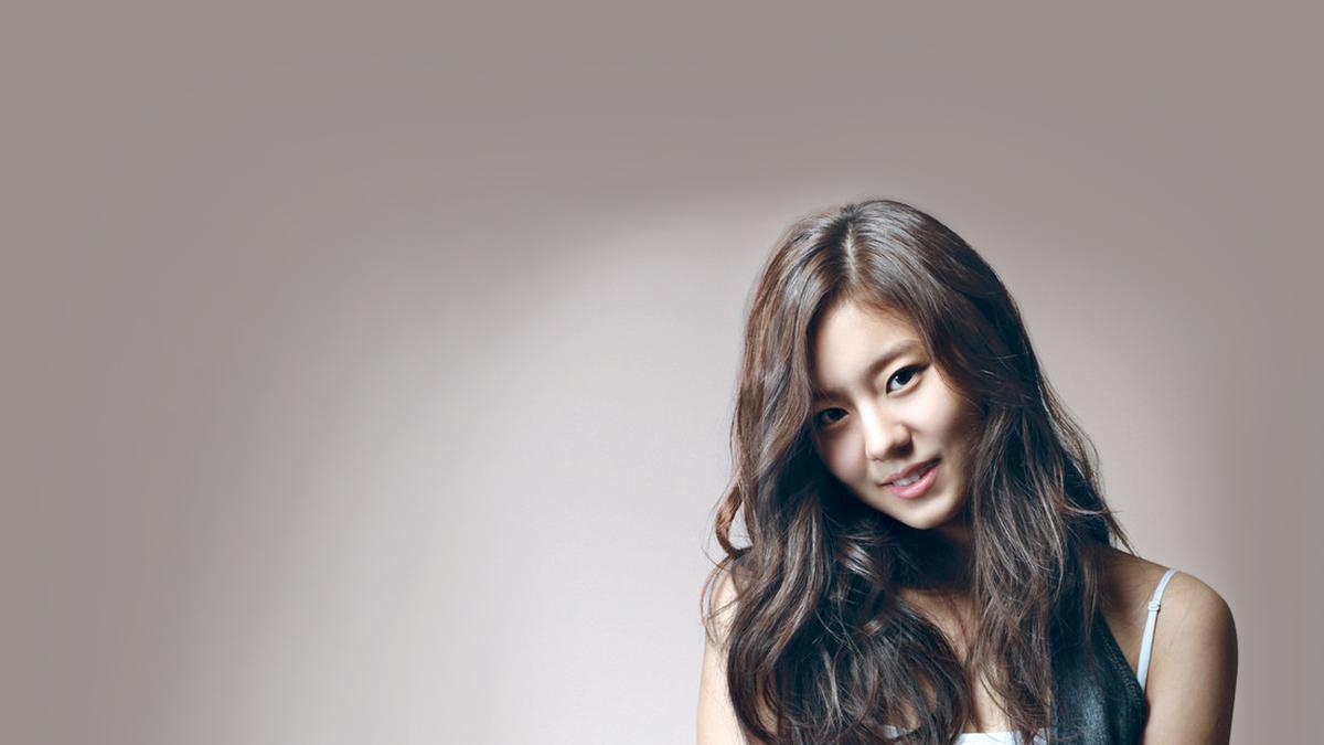 UEE Ungkap Rahasia Penampilan Idola KPop - ShowBiz Liputan6.com