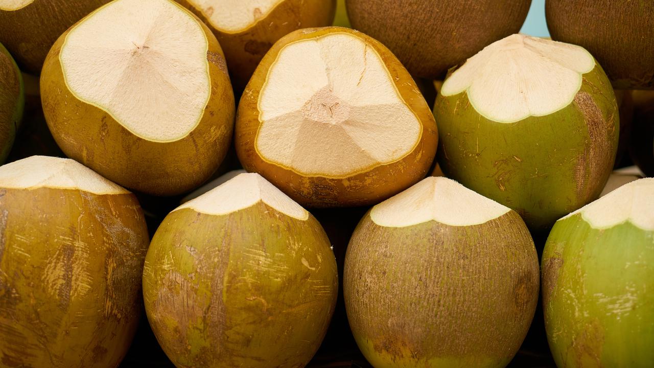 Ilustrasi Buah Kelapa (Foto: Engin_Akyurt/pixabay.com)