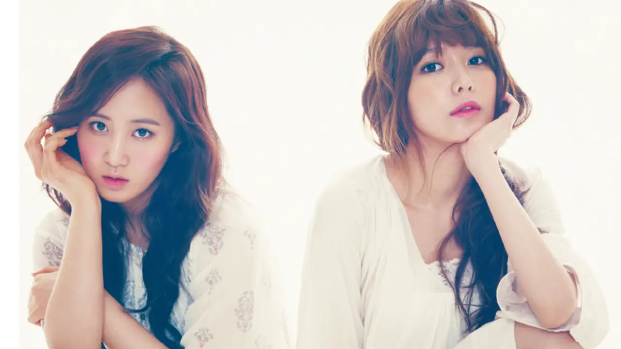 Sooyoung dan Yuri SNSD Bangga Lulus Kuliah
