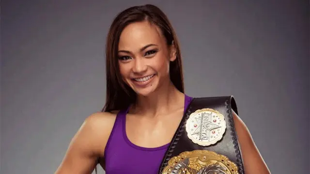Michelle Waterson (speakerscorner.me)