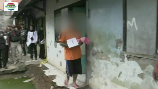 Polresta Depok Gelar Rekonstruksi Kasus Ayah Banting Anak Tiri