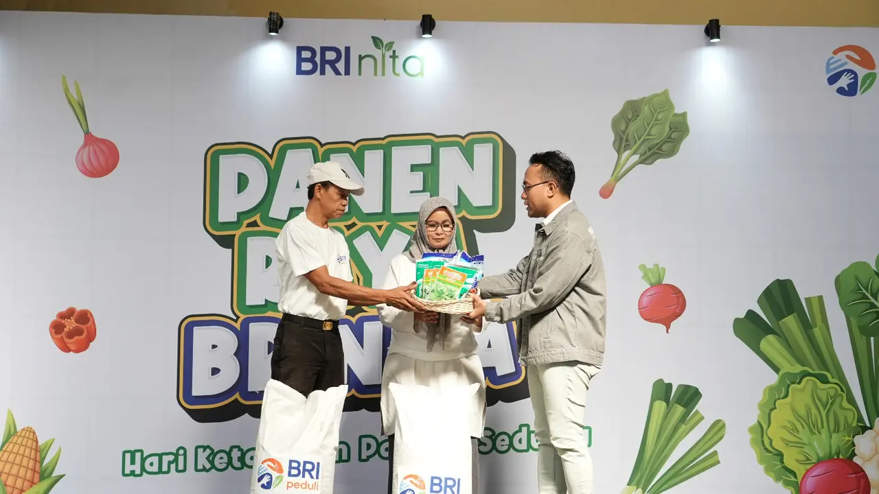    Peringati Hari Pangan Sedunia, BRI Peduli Ajak Warga Bandung Panen Bersama lewat Program BRInita 