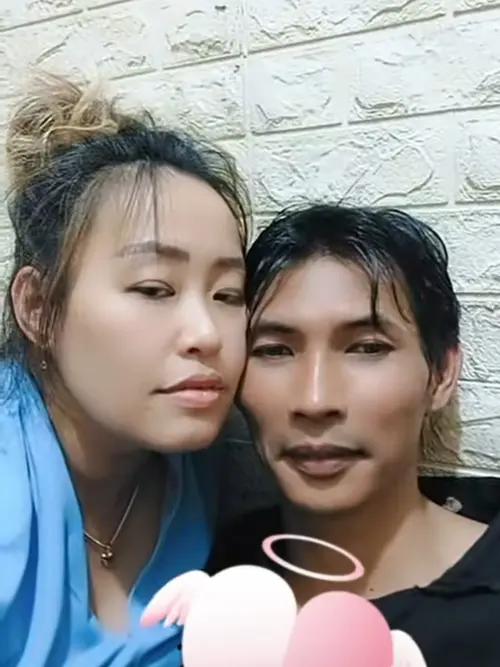 7 Potret Pinkan Mambo dan Arya Khan Menikah Secara Islam, Terungkap Maharnya - Hot Liputan6.com