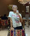 Devano Danendra, putra dari Iis Dahlia memiliki gaya yang otentik. Ia bereksplorasi dengan gaya unik, mengenakan pulasan cat kuku yang tak umum dikenakan oleh laki-laki. [Foto: Instagram/Devano Danendra]