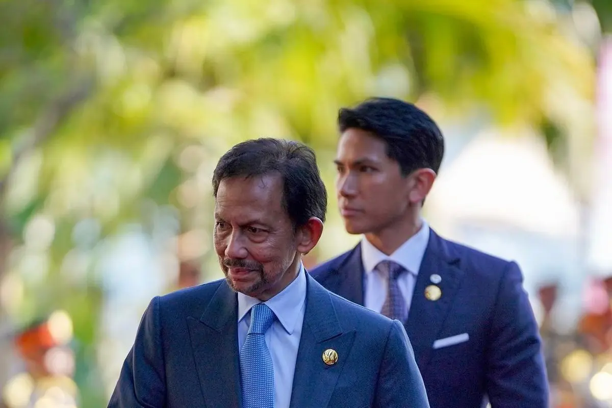 Pesona Tampan Nan Eksotis Pangeran Abdul Mateen dari Brunei Darussalam Curi Perhatian di KTT ASEAN 2023