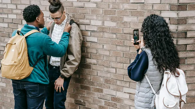 5 Zodiak yang Paling Berani Menentang Bullying, Jadi Pelindung Lingkungan