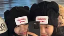 <p>(Dari kiri) Jisoo, Lisa, Jennie, dan Rose mengambil potret mirror selfie bersama. Lisa dan Jennie terlihat gemas saat mengenakan beanie hat yang sama berwarna hitam. (Instagram/@jennierubyjane)</p>
