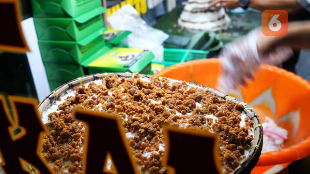 Kuliner Malam Jumat Mencicip Kue Dongkal Kuliner Betawi Yang Makin Jarang Ditemui Lifestyle Liputan6 Com