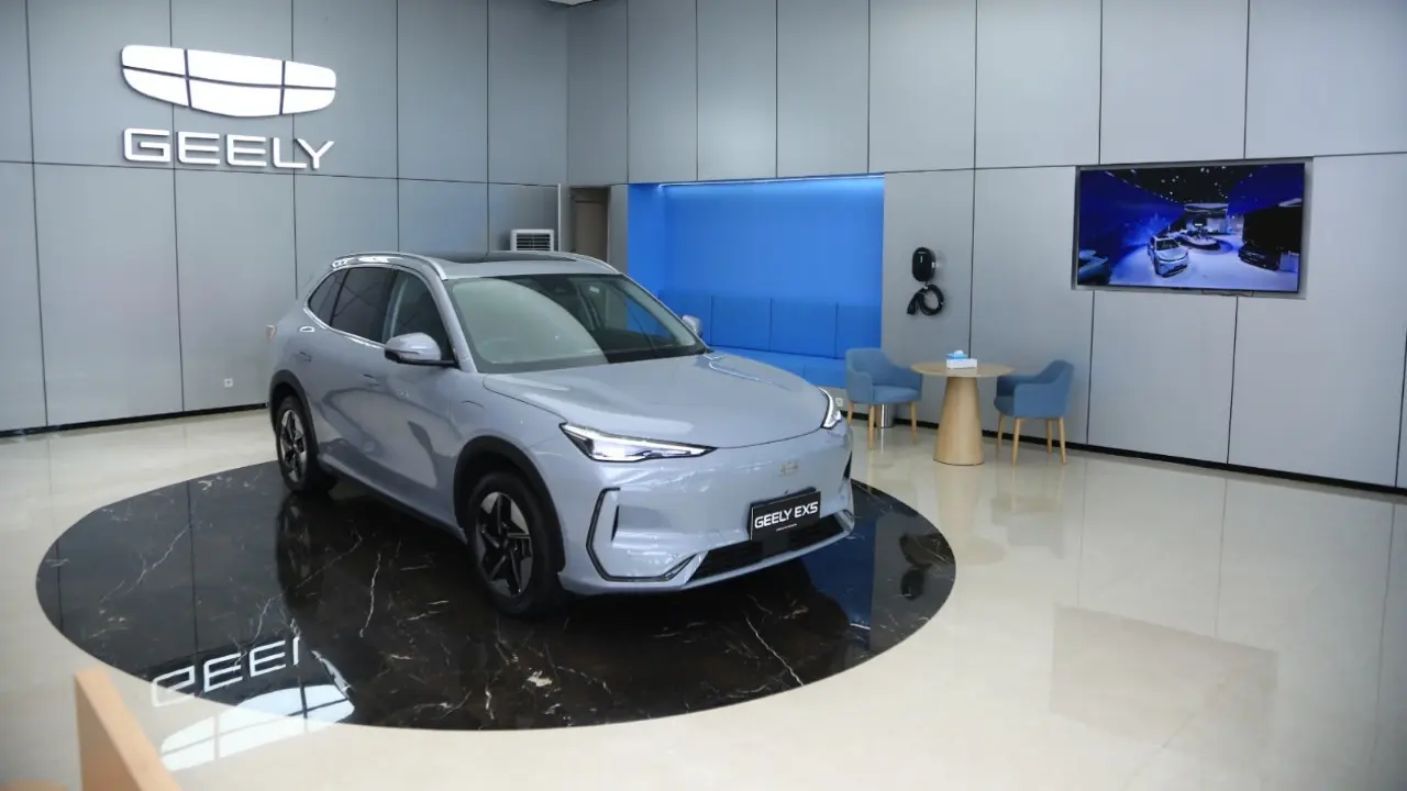 Andalan Motors Resmi Buka Gerai Perdana Geely di Lippo Mall Kemang