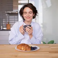 Ilustrasi Sarapan Praktis / Freepik by lookstudio