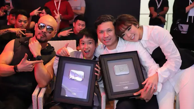 [Bintang] Azka Corbuzier raih penghargaan YouTuber termuda
