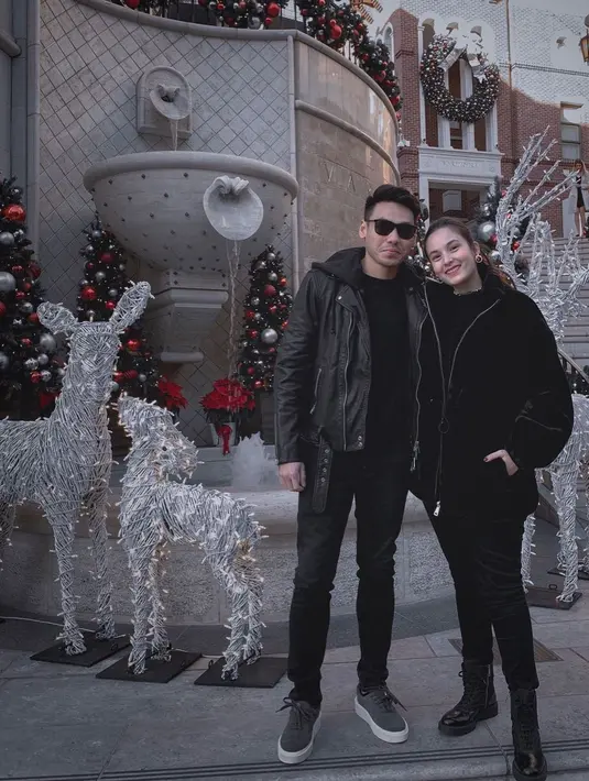 Chelsea Islan dan Rob Clinton Kardinal (Instagram/robclintonkardinal)