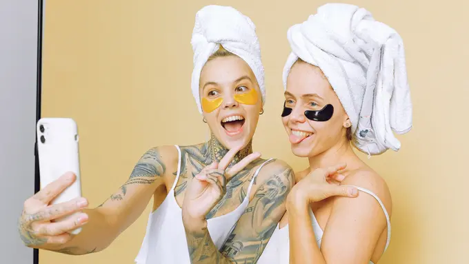 [Fimela] ilustrasi perawatan kulit