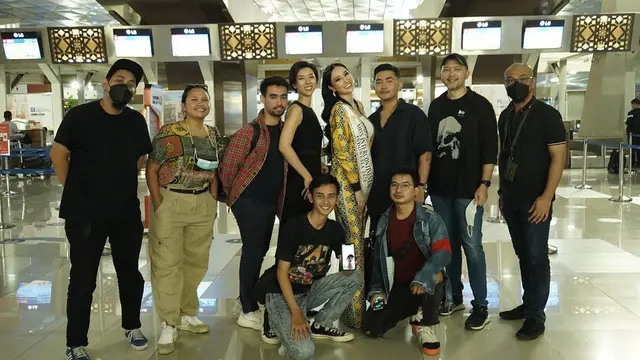 7 Potret Bella Aprilia Sant Bertolak ke Mesir, Siap Maju Miss Intercontinental 2020