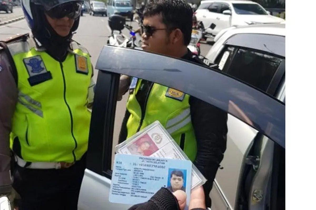 [Bintang] Polisi Gadungan Ditangkap, Masyarakat Diminta untuk Jangan Takut Minta Surat Perintah