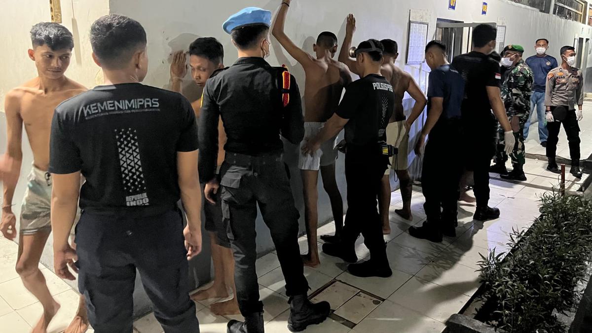 Kronologi Terbongkarnya Penyelundupan 10 Kg Sabu Asal Malaysia