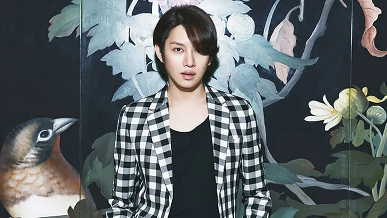 [Bintang] Super Junior Akan Comeback, Heechul Kembali Absen