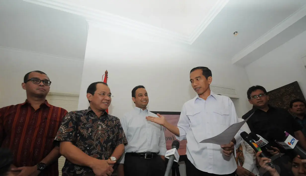 Tim transisi akan bekerja untuk merancang masukan kebijakan strategis di bawah pemerintahan Jokowi-Jusuf Jalla, Jakarta. (Liputan6.com/Herman Zakharia) 