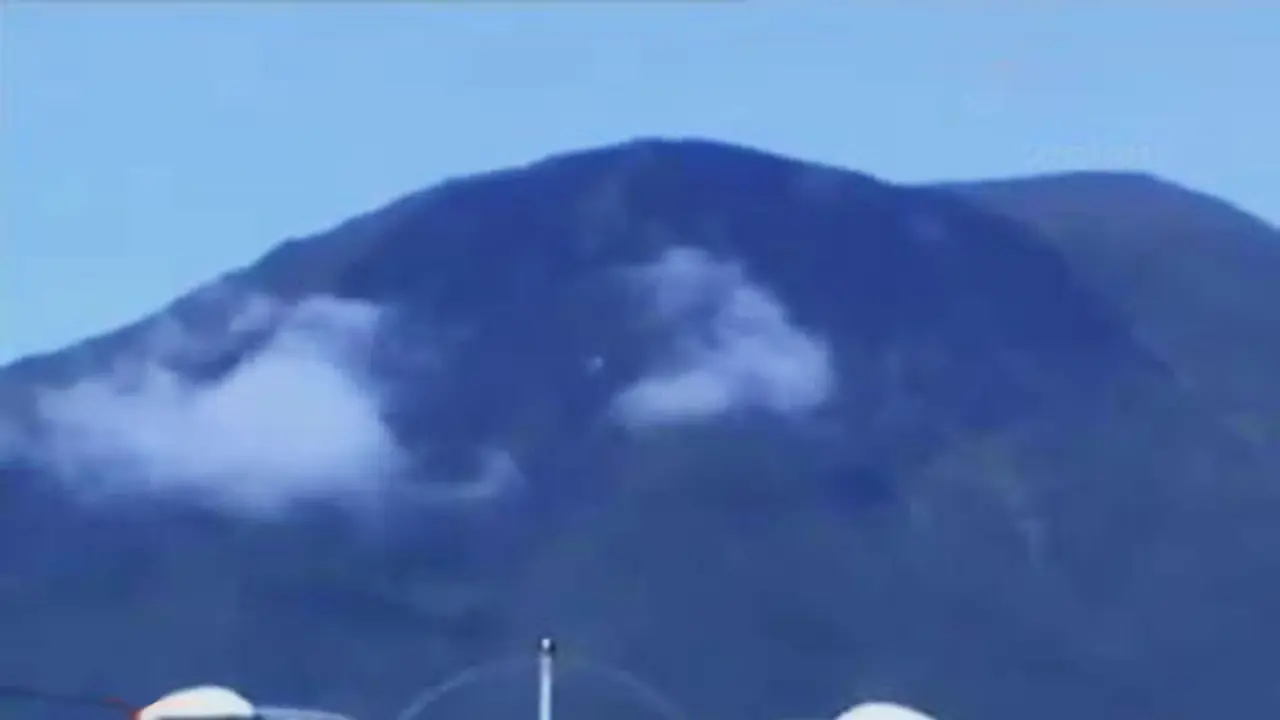 VIDEO: Pendaki Asal Palembang Jatuh di Kawah Gunung Dempo