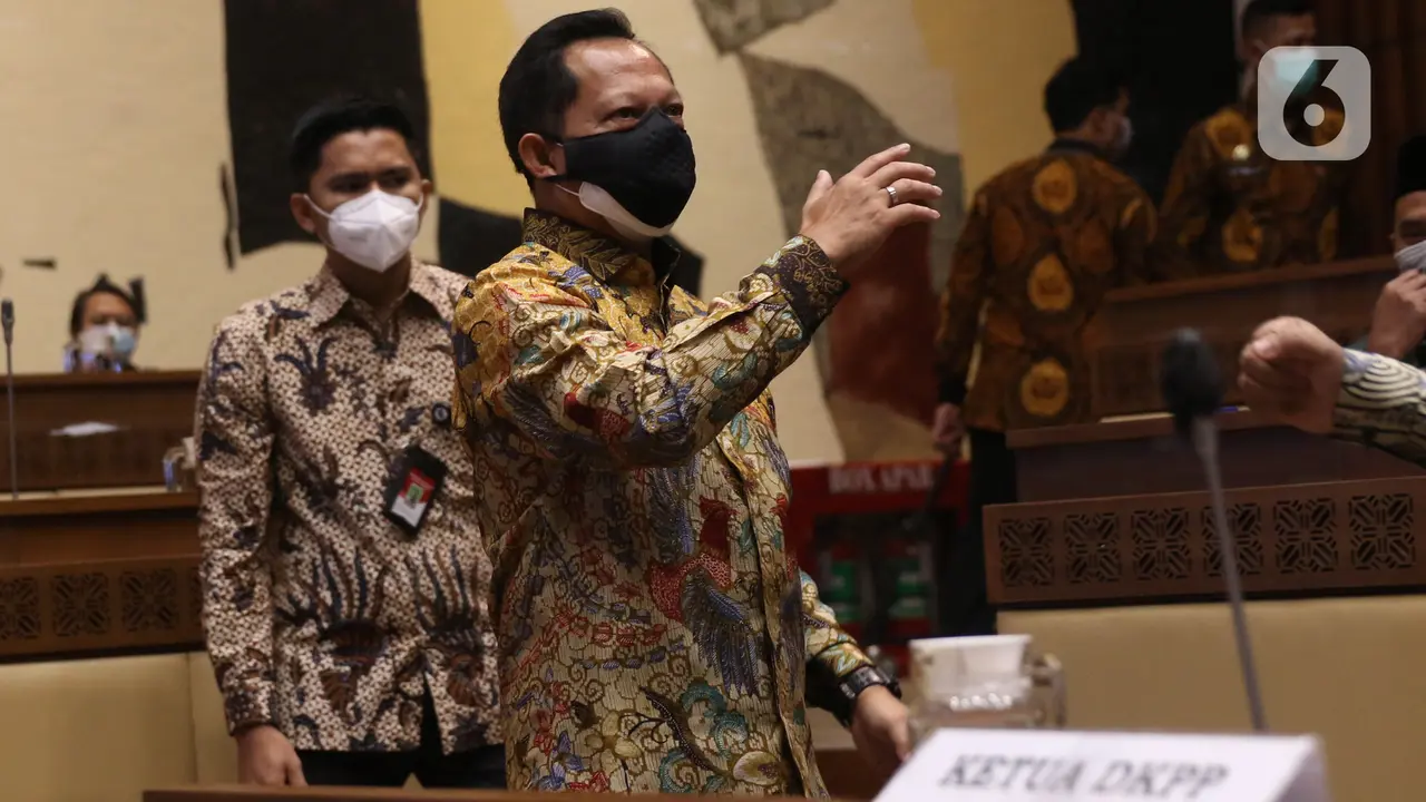 DPR dan Mendagri Tito Evaluasi Pilkada 2020