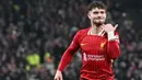 Skor imbang tidak bertahan lama. Lima menit kemudian atau pada menit ke-67, Liverpool kembali unggul setelah Harvey Elliott berhasil merobek jala gawang Lille LOSC. (Paul ELLIS/AFP)