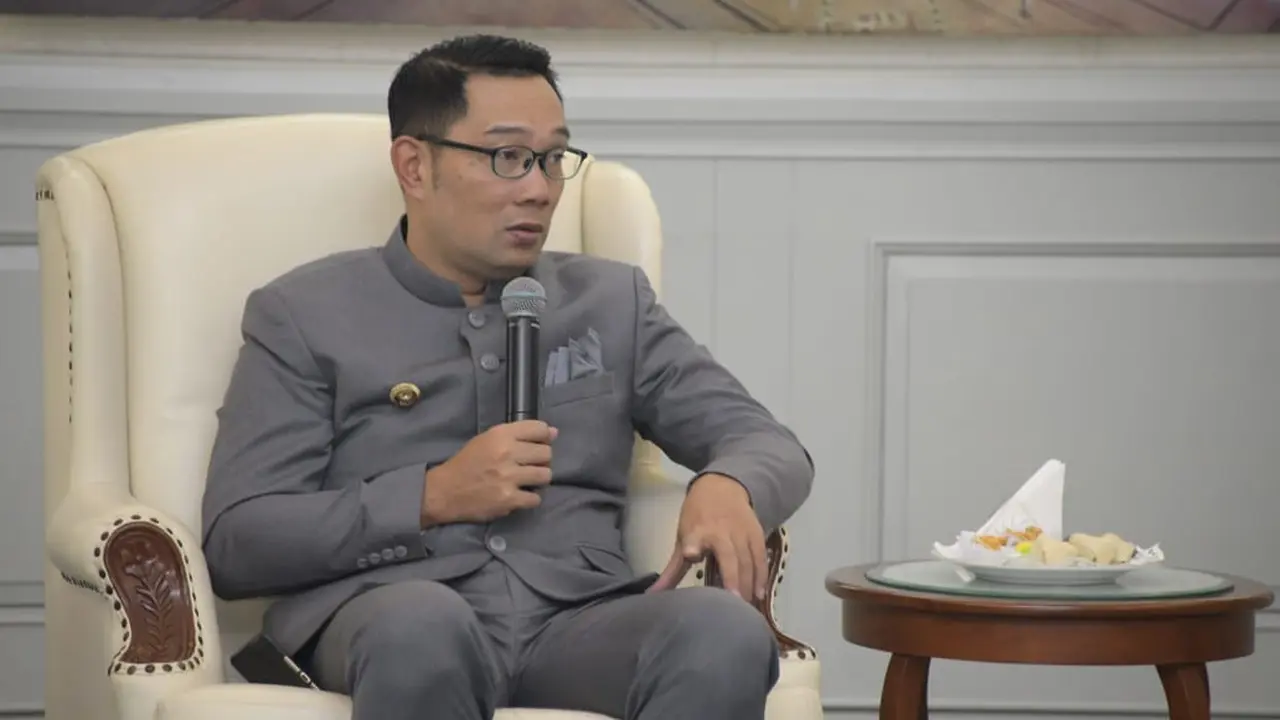 Gubernur Jabar Ridwan Kamil dan Sang Istri Negatif COVID-19