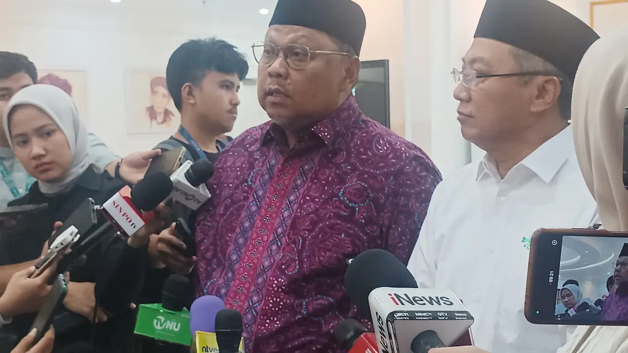 Mantan Sekretaris Jenderal (Sekjen) Partai Kebangkitan Bangsa (PKB), Muhammad Lukman Edy, memenuhi panggilan Panitia Khusus (Pansus) PKB, Rabu (31/7/2024). (Merdeka.com/Nur Habibie)