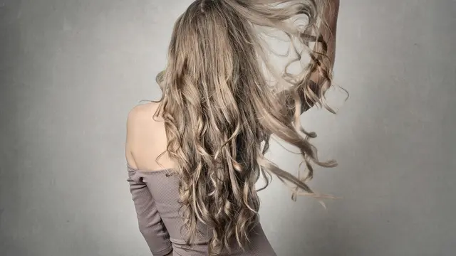 Rutin Memijat Kulit Kepala