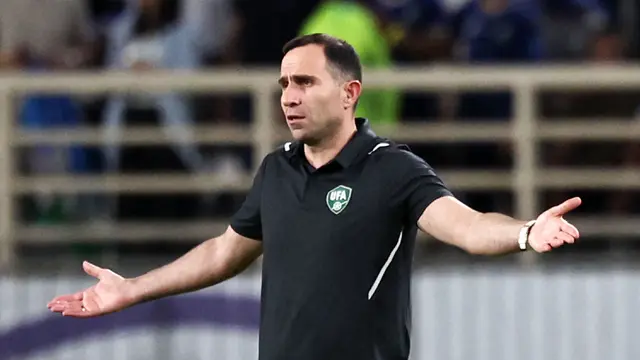 Foto: Sepak Terjang Timur Kapadze, Pelatih Jempolan yang Masuk Radar Pelatih Baru Timnas Indonesia