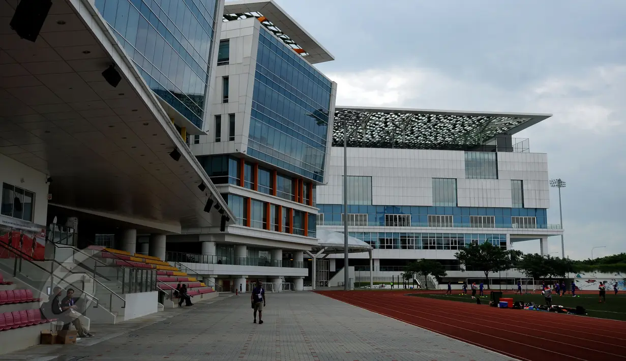 Salah satu sudut ITE College Center, Singapura, Minggu (31/5/2015). Timnas Indonesia U-23 berlatih di lapangan ITE College Center jelang melakoni laga perdana di Sea Games 2015 melawan Myanmar, 2 Juni mendatang. (Liputan6.com/Helmi Fithriansyah)