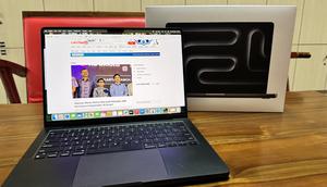 Hands-On MacBook Pro M4: Lebih Kencang, Layar Makin Ciamik, dan Baterai Tahan Lama! (Liputan6.com/ Yuslianson)
