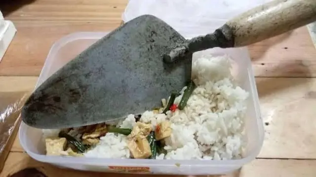 6 Potret Alat Makan Tak Biasa Ini Nyeleneh, Bikin Geleng Kepala