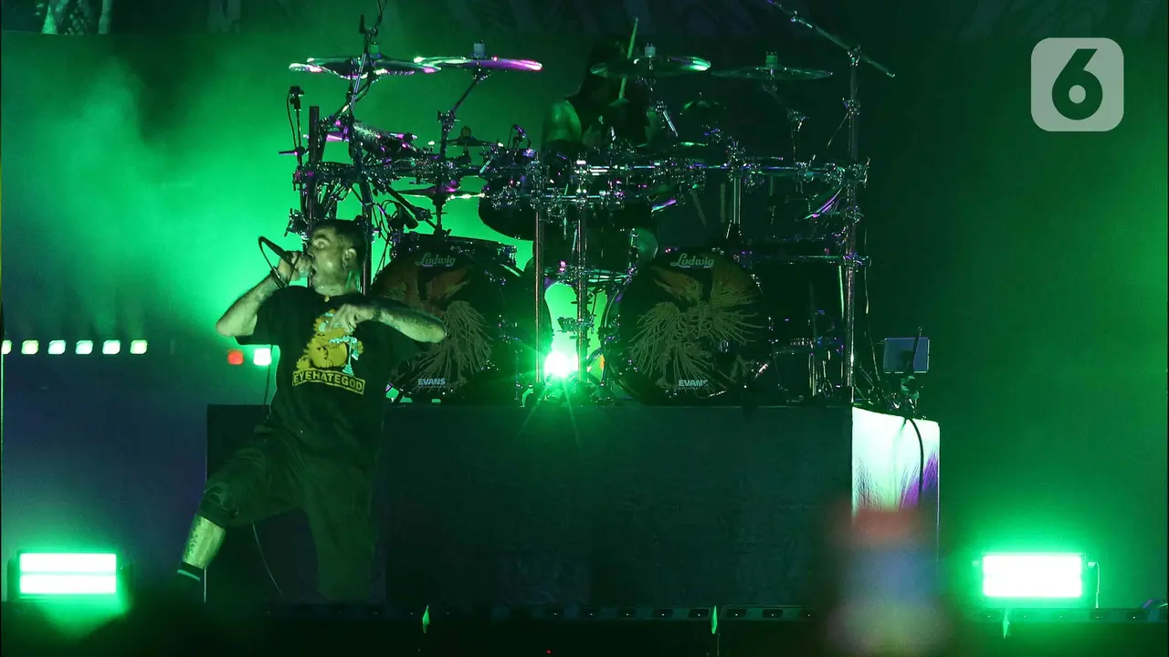 Aksi Lamb of God Gemuruhkan Hari Kedua Hammersonic Festival 2024