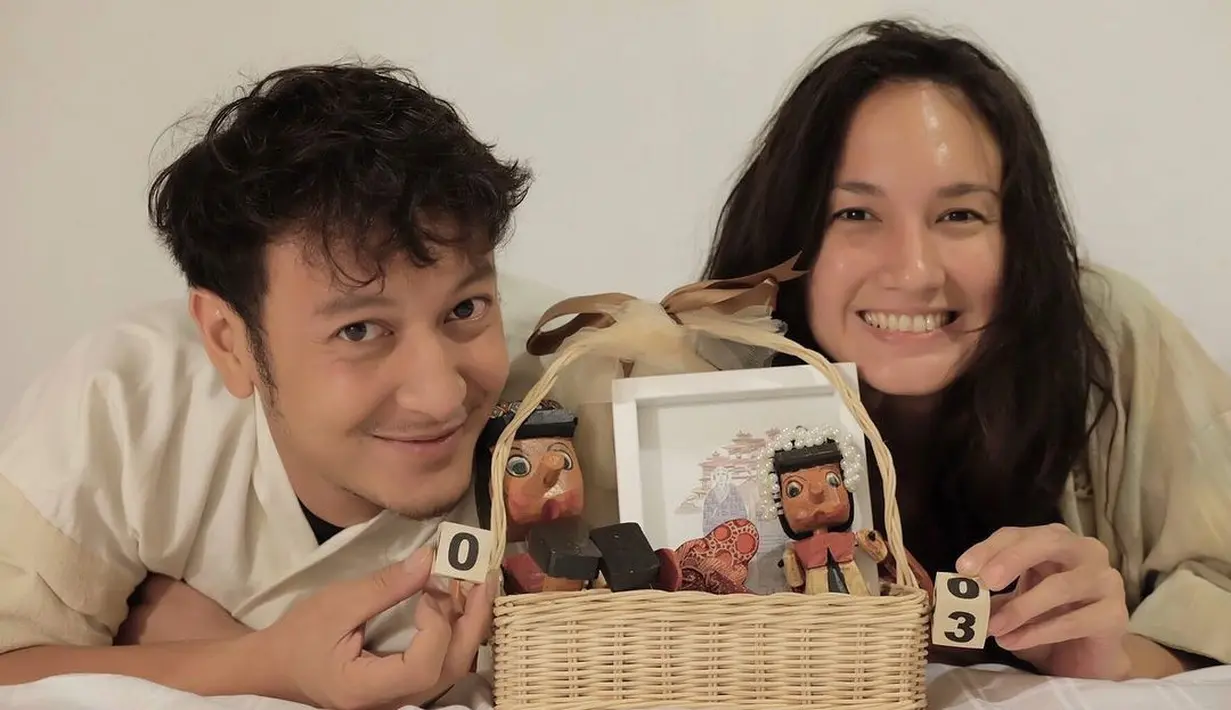Dimas Anggara dan Nadine Chandrawinata (Instagram/nadinelist)