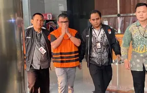Bupati Bolmut Ditahan KPK: Saya Minta Maaf Masyarakat Bolaang Mongondow Utara