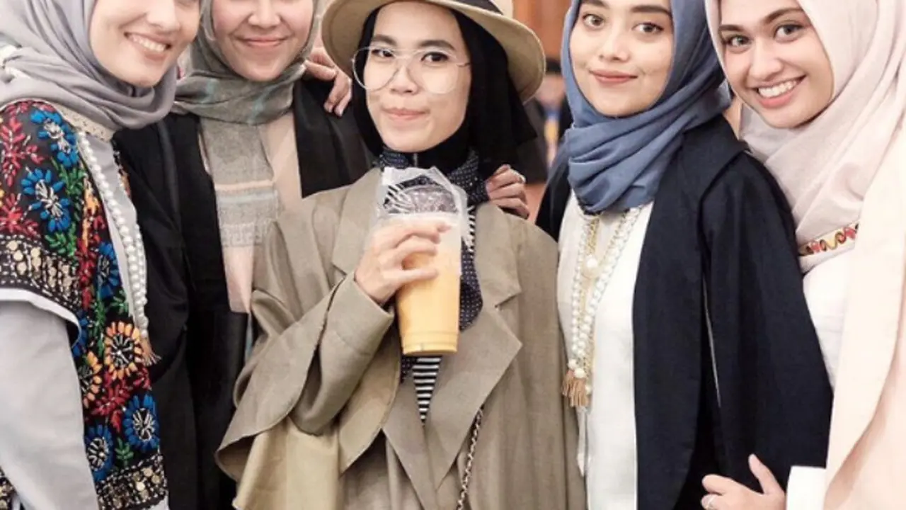 Gaya Pakaian Hijabers Sekarang Semakin Unik dan Menarik
