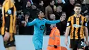 Selebrasi Paulinho setelah mencetak gol penyelamat pada pertandingan sepak bola Liga Inggris antara Hull City vs Tottenham Hotspur di Stadion Kingston Communications, Hull (01/02/14). (AFP/Lindsey Parnaby)