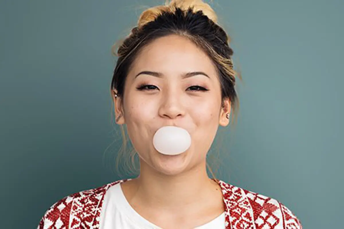 Mengunyah permen karet baik buat jantung./copyright thinkstockphotos.com