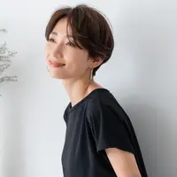 Ilustrasi perempuan cantik/copyrightshutterstock/chaponta