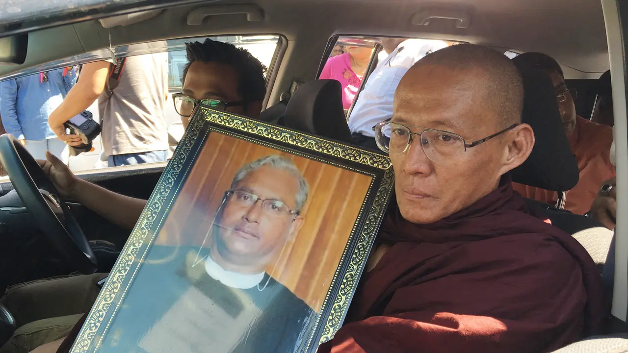 20170131-Pemakaman-Pengacara-Muslim-Myanmar-Ko-Ni-AP