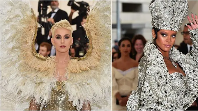 Rihanna mencuri perhatian di MET Gala. © AFP