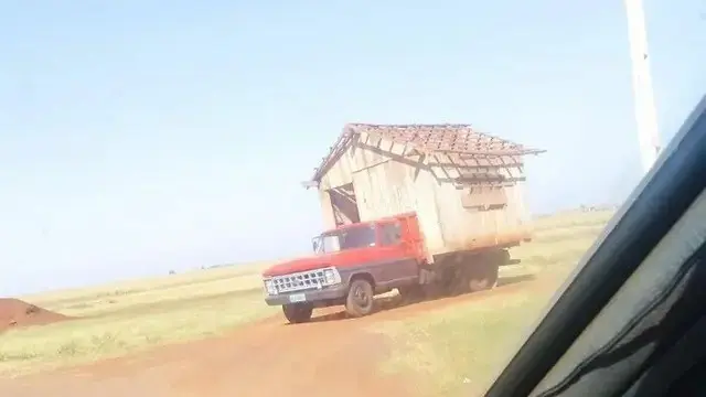 6 Potret Alih Fungsi Truk Ini Absurd Banget, Bikin Geleng Kepala