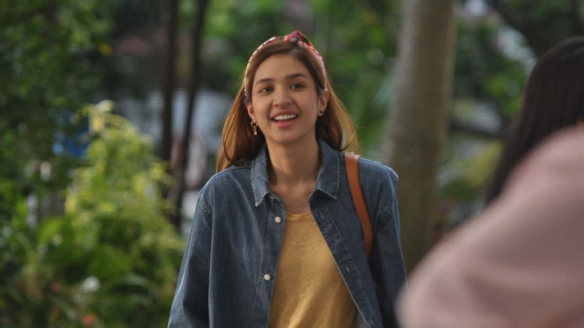 Main Film Baru, Mikha Tambayong Terkenang Masa Kuliah - Entertainment ...