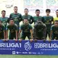 Pemain Persikabo 1973 foto bersama sebelum pertandingan melawan Madura United dalam laga pekan kesembilan BRI Liga 1 2023/2024 di Stadion Wibawa Mukti, Cikarang, Sabtu (19/8/2023). (Bola.com/Abdul Aziz)