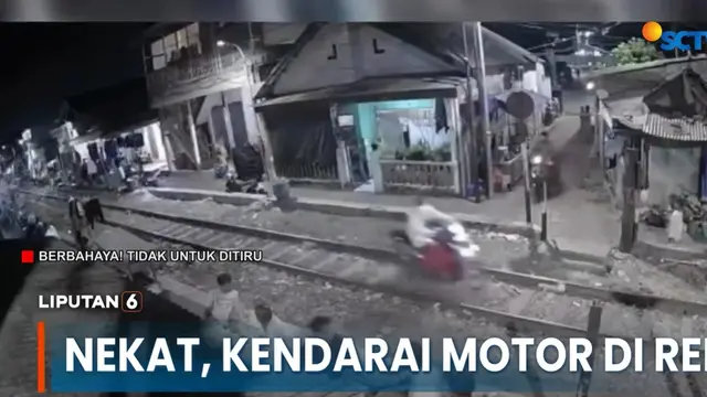 Aksi Nekat Pemotor Melaju di Rel, KAI Buka Suara