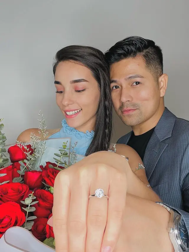 6 Momen Erick Iskandar Kakak Jessica Iskandar Lamar Kekasih, Beri Cincin Berlian