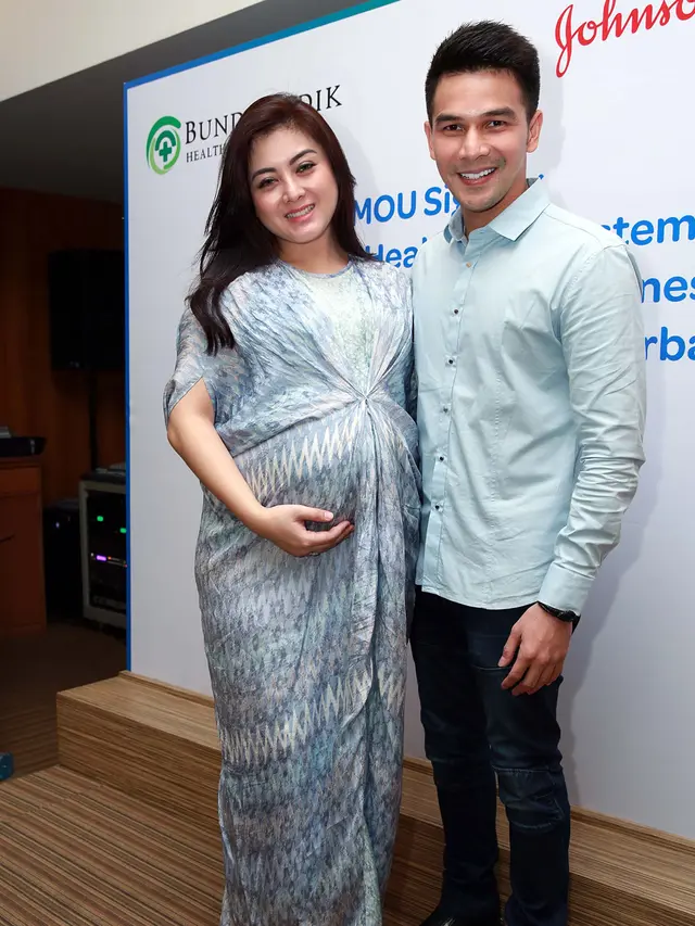 [Bintang] Jonathan Frizzy