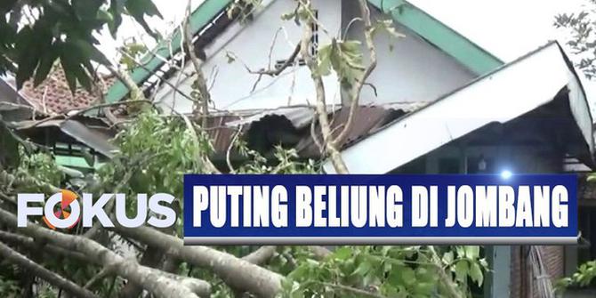 4 Desa di Jombang Hancur Diterjang Angin Puting Beliung