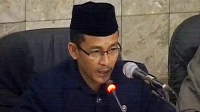 Rekomendasi Pemecatan Bupati Aceng Diserahkan ke MA